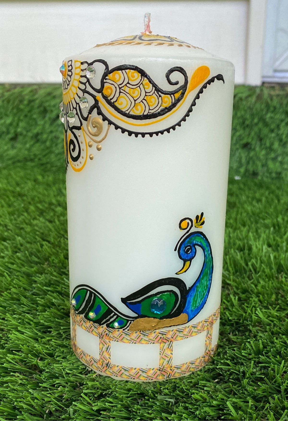 HAND PAINTED DECORATIVE WAX CANDLE