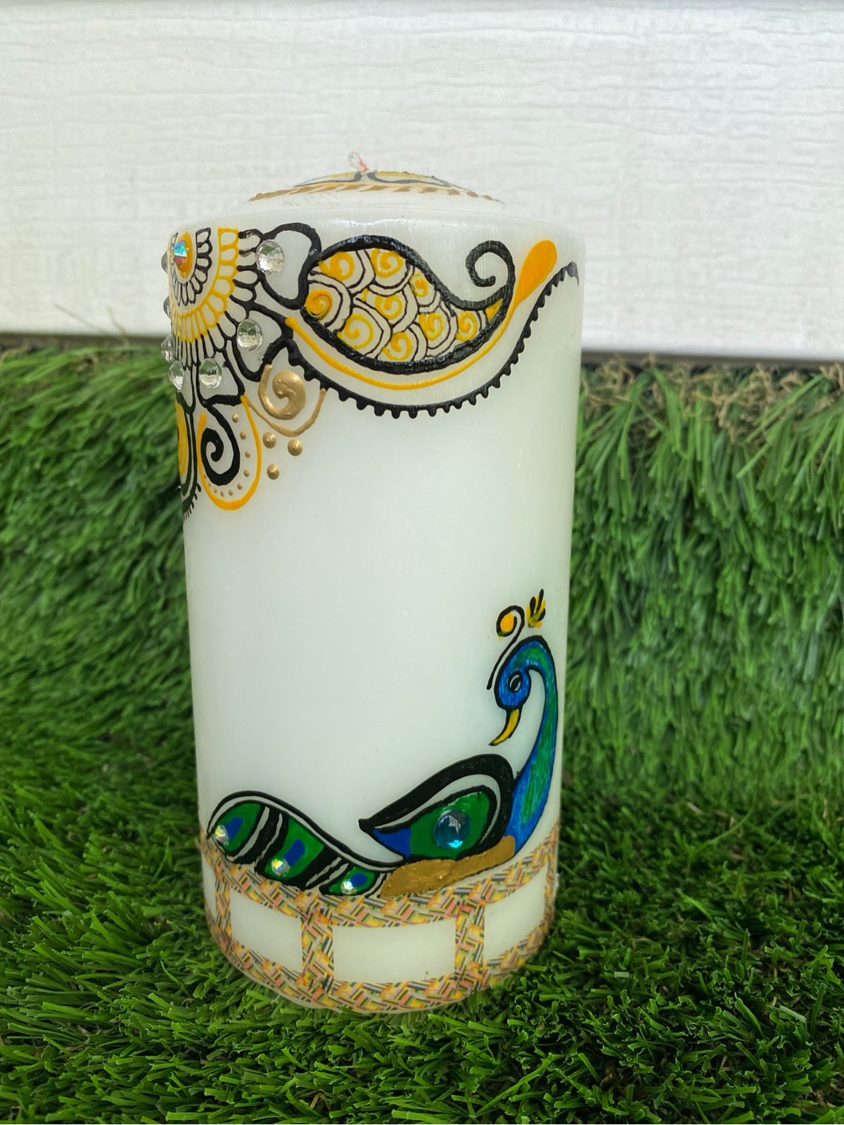 HAND PAINTED DECORATIVE WAX CANDLE